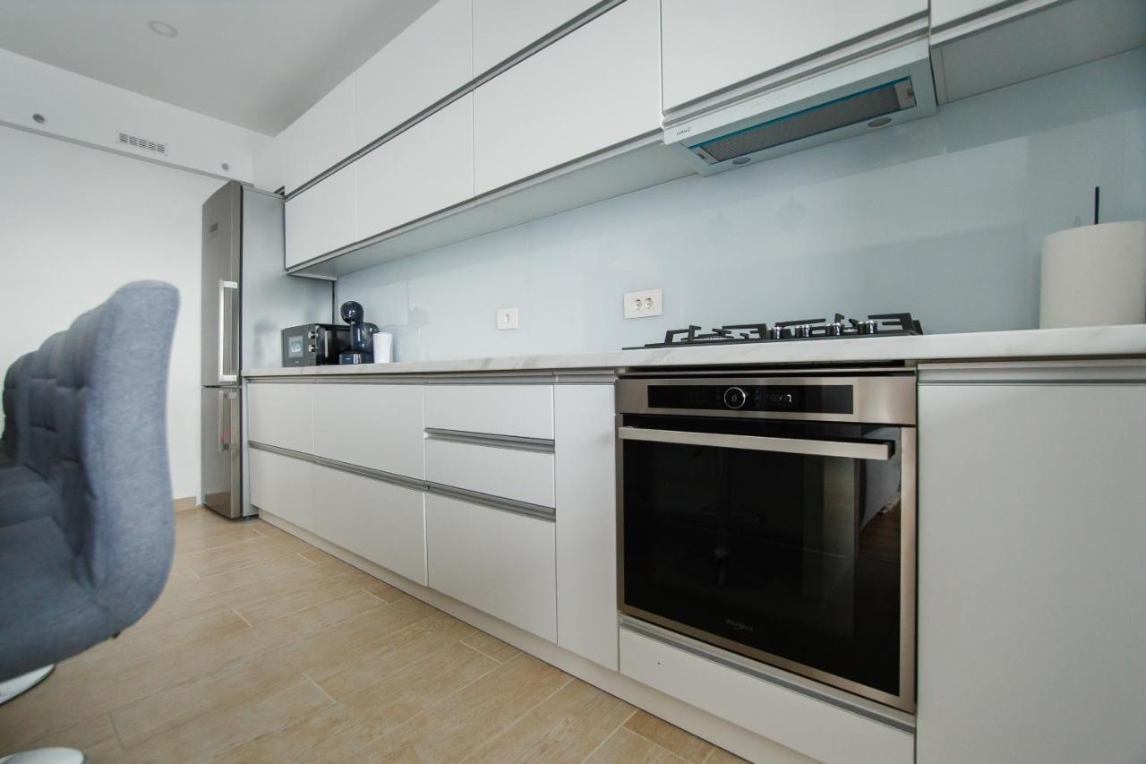 Elegant&Spacious – Central Apartment Oradea Exterior foto
