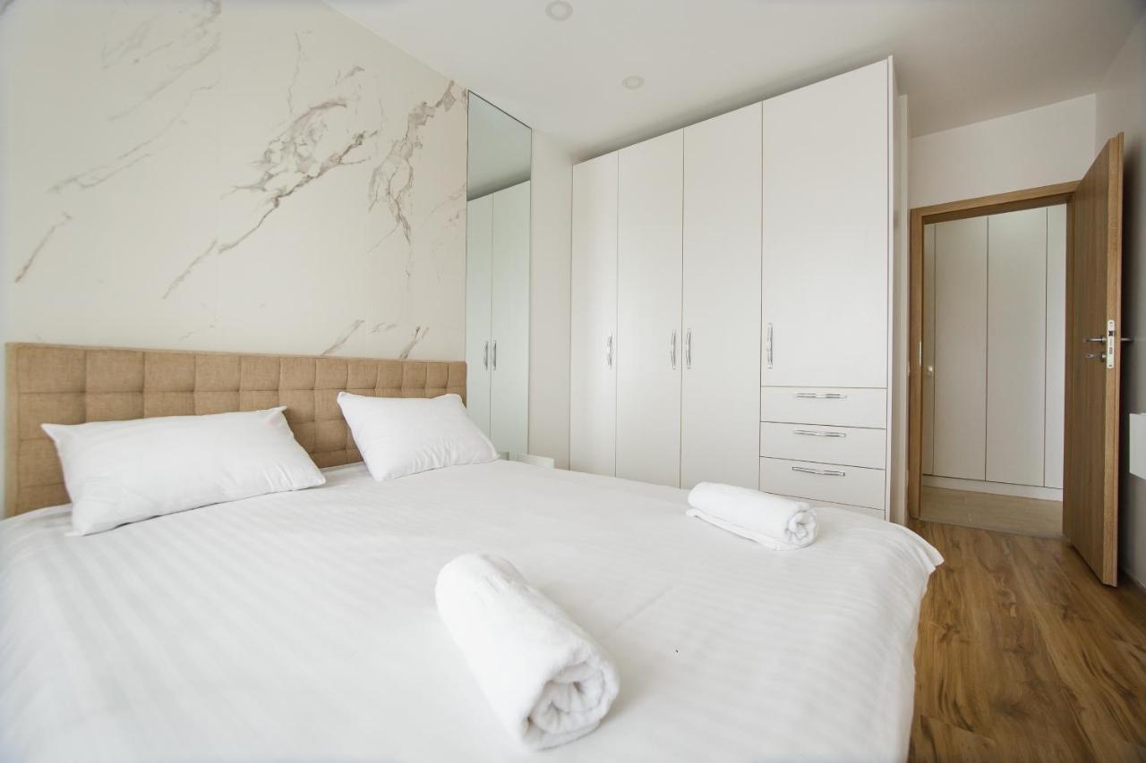 Elegant&Spacious – Central Apartment Oradea Exterior foto